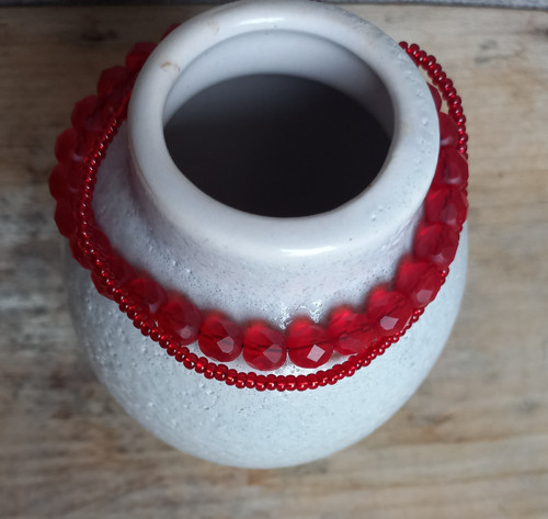 Vybroušený červený matný — foto 4