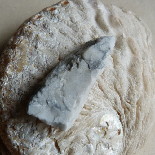 Magnezit surový - 4,8 cm — foto 3