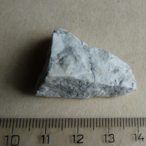 Magnezit surový - 3,5 cm — foto 3