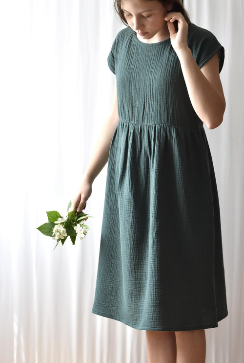 Mušelínové šaty - old green — foto 3