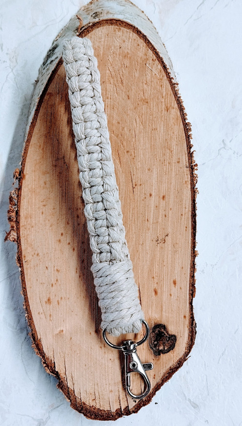 Klíčenka, poutko *macrame*režná-ecru* — foto 2