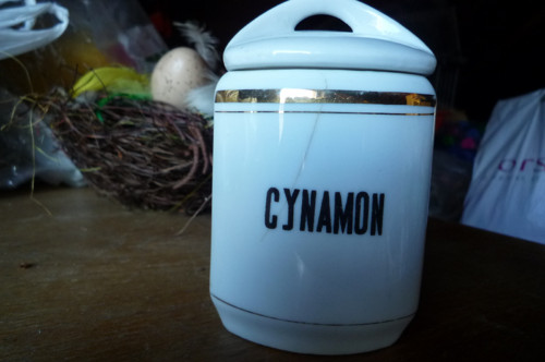 Dóza s víčkem — foto 2