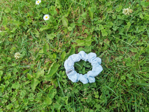 Gumička scrunchie MALÁ - modrá — foto 2