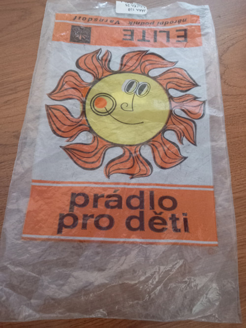 Retro igelitovy sáček — foto 4