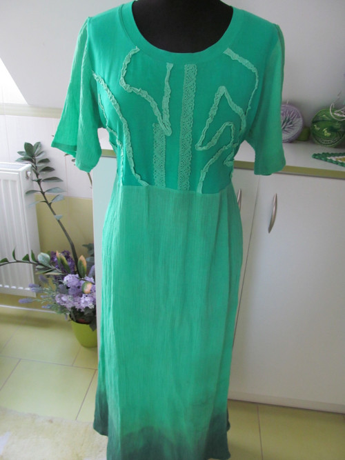 ŠATY vel.50 — foto 2