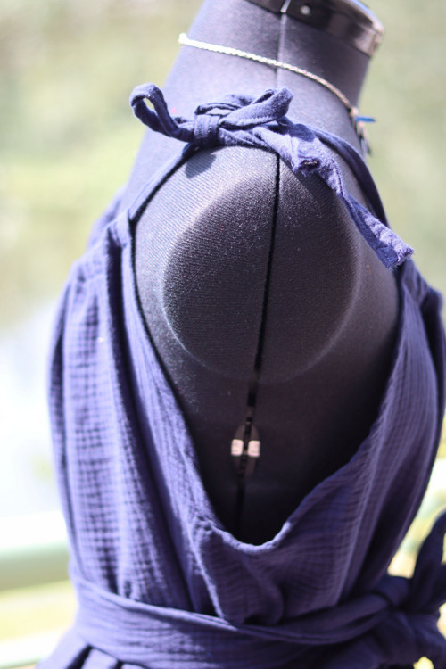 Mušelínové šaty -navy — foto 5