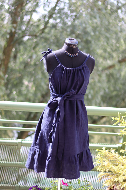 Mušelínové šaty -navy — foto 3