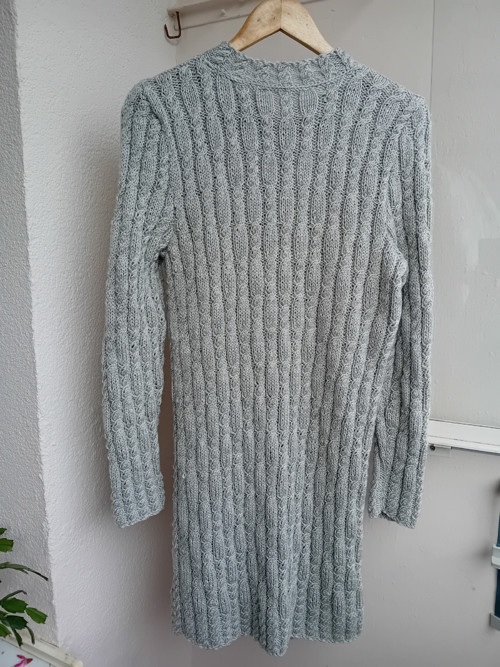 Svetr dlouhý — foto 3