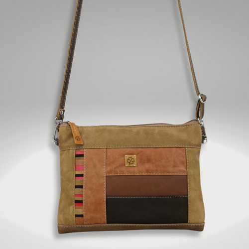 Crossbody Tia maxi celokožená — foto 2