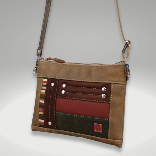 Crossbody Tia maxi celokožená — foto 3