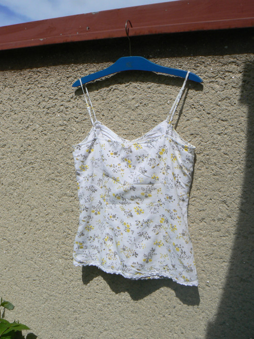 Lehoučký letní top... — foto 6