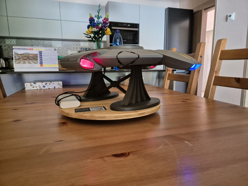 USS Defiant (NX-74205) — foto 3