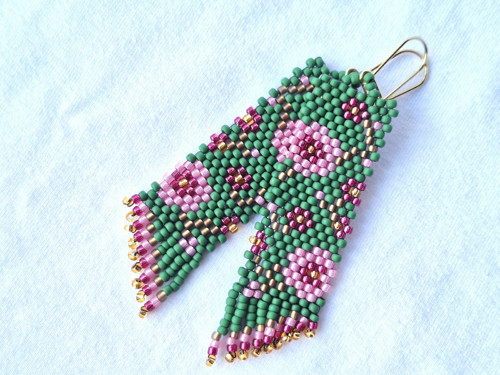 Pink Flower Beaded Earrings — foto 4