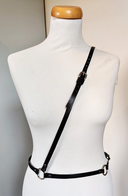 Elegantní kožený Harness "Delicate Grace" — foto 4