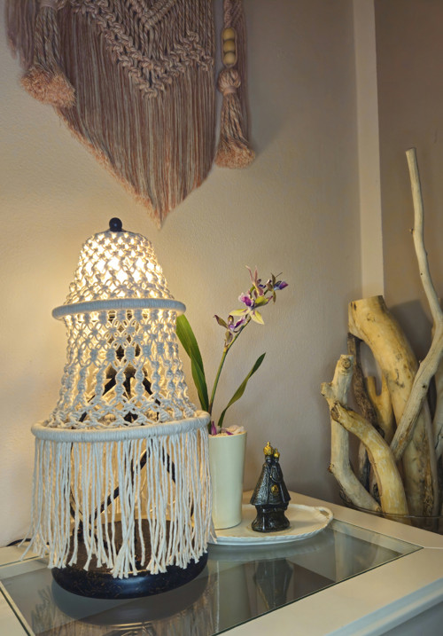 Boho macrame stínítko na stolní lampičku menší — foto 2