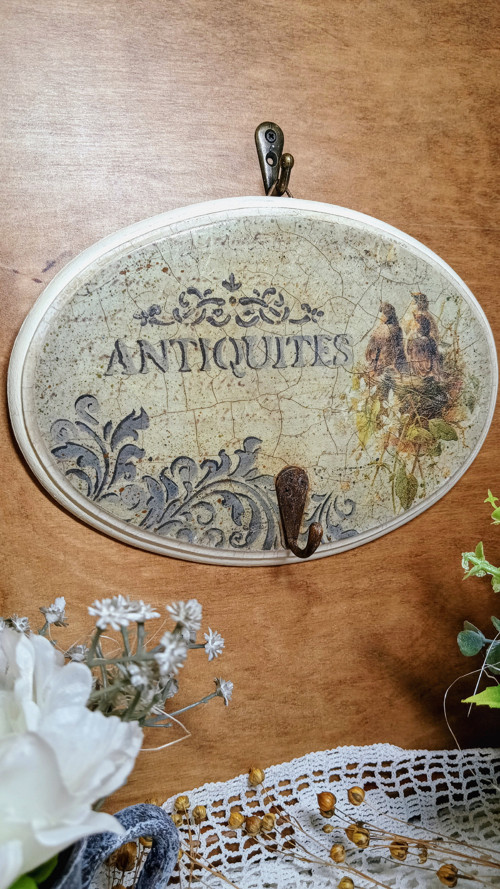 "Ptáčci antiquites " věšáček — foto 2