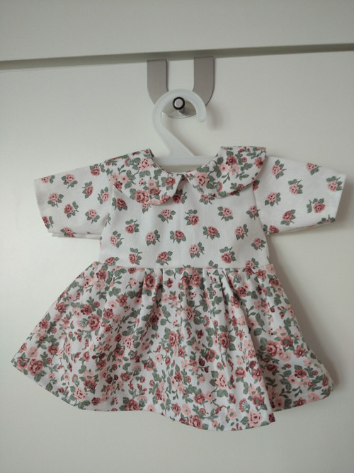 Šaty pro Baby Born sestřičku — foto 2
