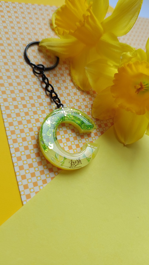 Letter "C" Yellow Fresh — foto 2