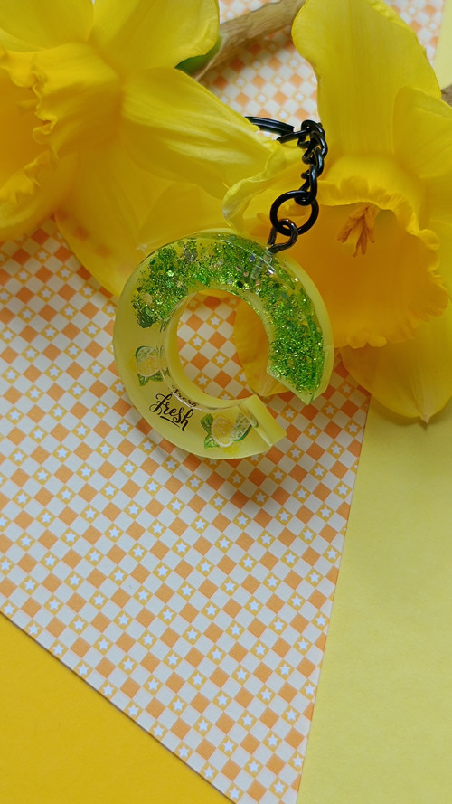 Letter "C" Yellow Fresh — foto 4