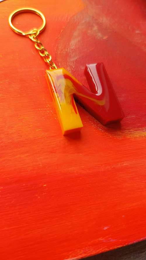 Letter "N" Red Yellow — foto 2
