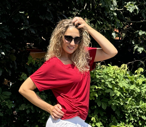 Jahodová tunika s nabíráním — foto 4