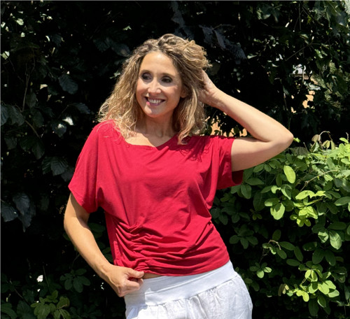 Jahodová tunika s nabíráním — foto 2