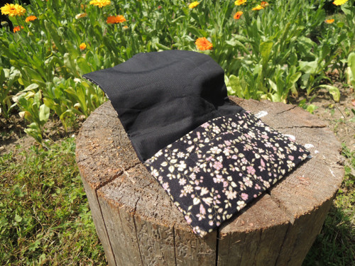 Tabatěrka black flower — foto 2