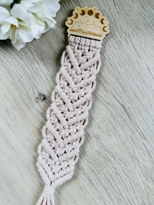 Macramé záložka do knížky — foto 2