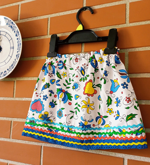 Krojová sukýnka v. 1 rok — foto 3