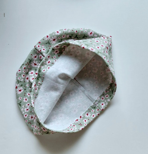 Barevná čepička 48 - 51 cm — foto 2