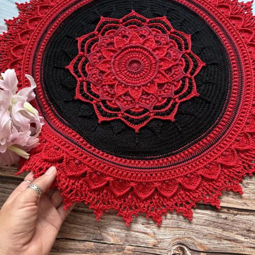 Háčkovaná dečka strukturovaná 58 cm — foto 3