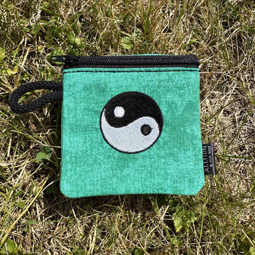 Kapsička malá Yin Yang — foto 2