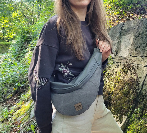 Ledvinka Haru tmavě šedá — foto 3