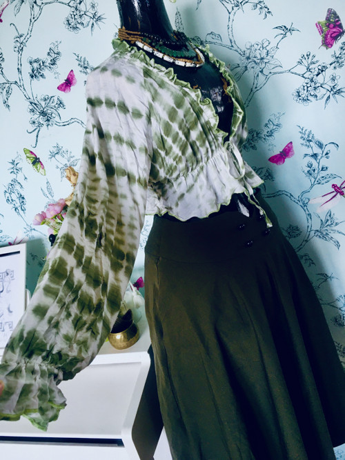 Halenka crop boho batika — foto 3