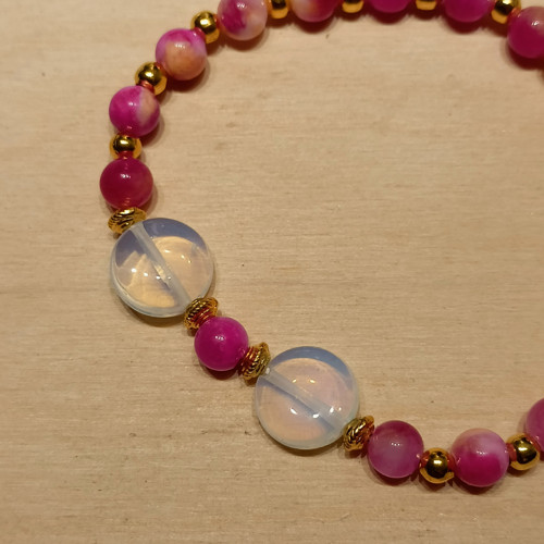 Jadeitový náramek s opality — foto 2