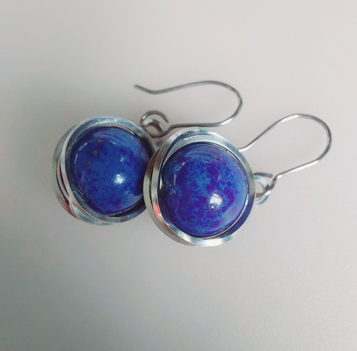 Odrátované kuličky lapis lazuli — foto 4