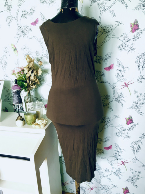 Šaty zavinovací s ornamenty — foto 4