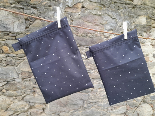 Nepromokavá kapsička-puntíkatá — foto 3