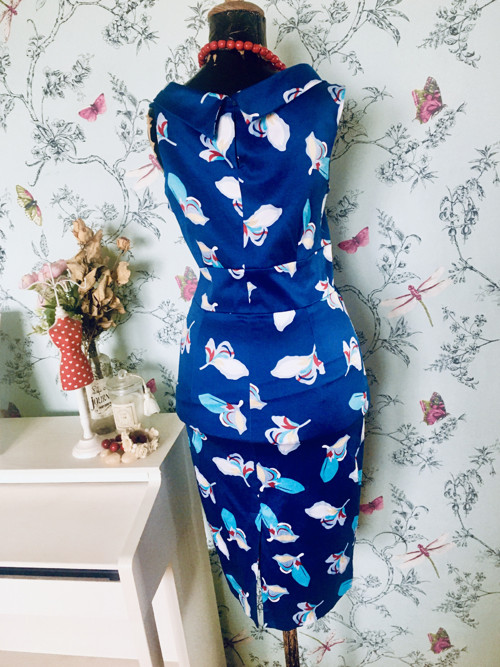 Šaty retro vintage pin-up — foto 4