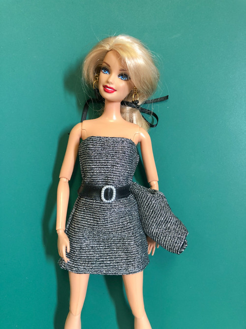 Stříbrný komplet pro barbie — foto 4