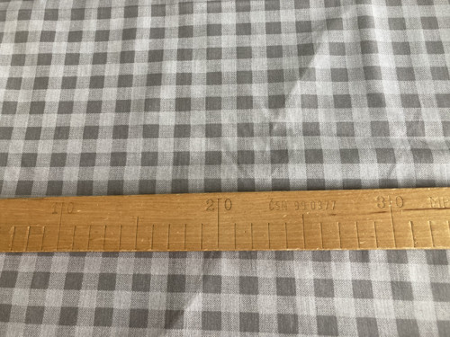 Metráž - šedá kostička No.2 - šíře 140cm — foto 2