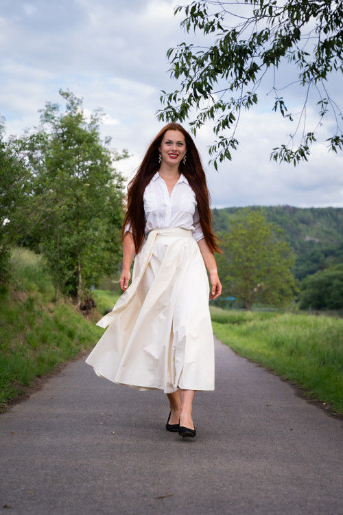 Smetanová Kolová Sukně — foto 3