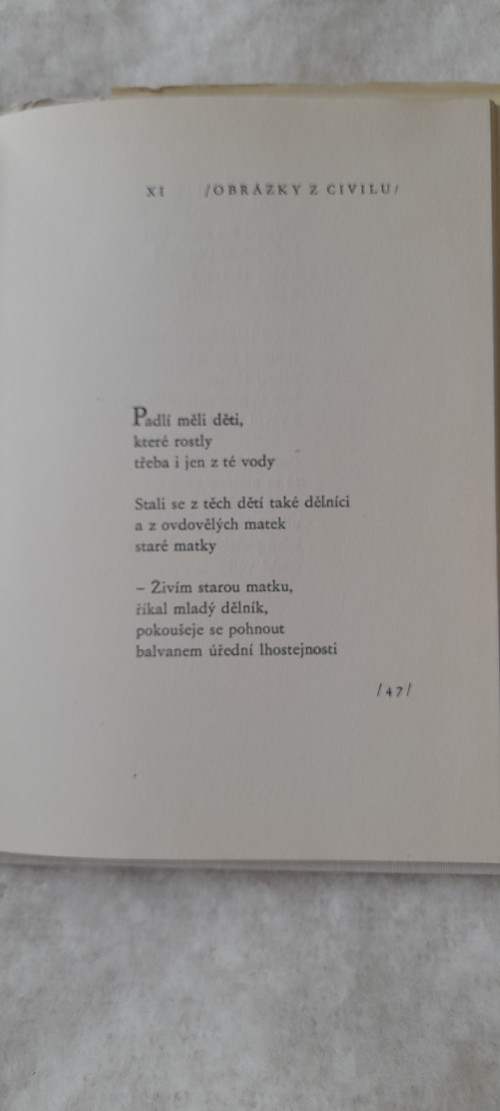 Čas kočárů a lamp — foto 2