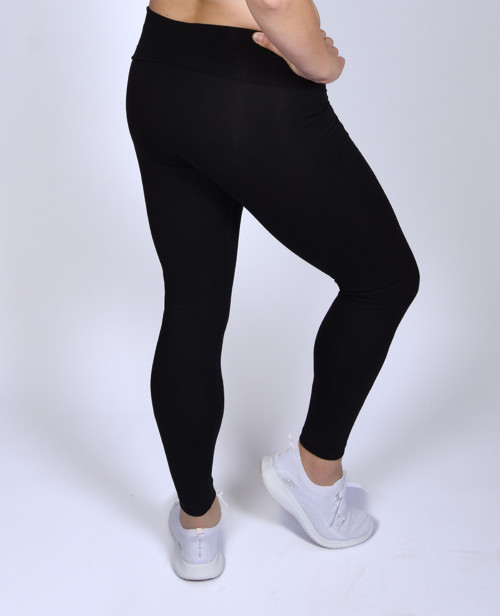 Pro malé postavy-černé Capri — foto 3