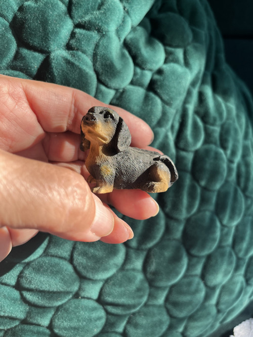 Miniatura jezevčík-polyresin — foto 4