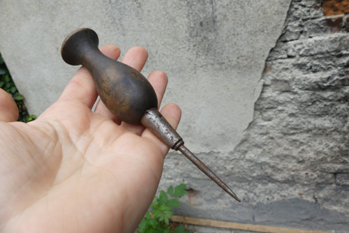Staré obuvnické šídlo — foto 6