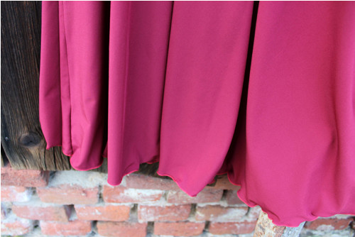 Půlkolová sukně Bordo — foto 5