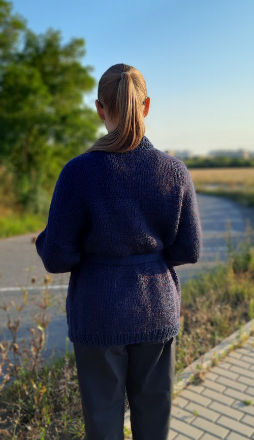 Kardigan s kapsami . — foto 3