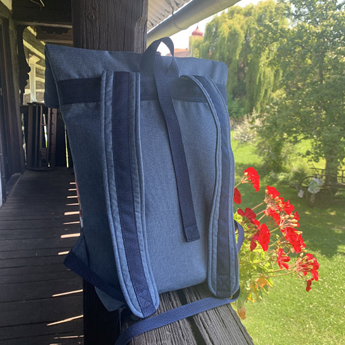 Barevné domečky + přední kapsa na zip — foto 5