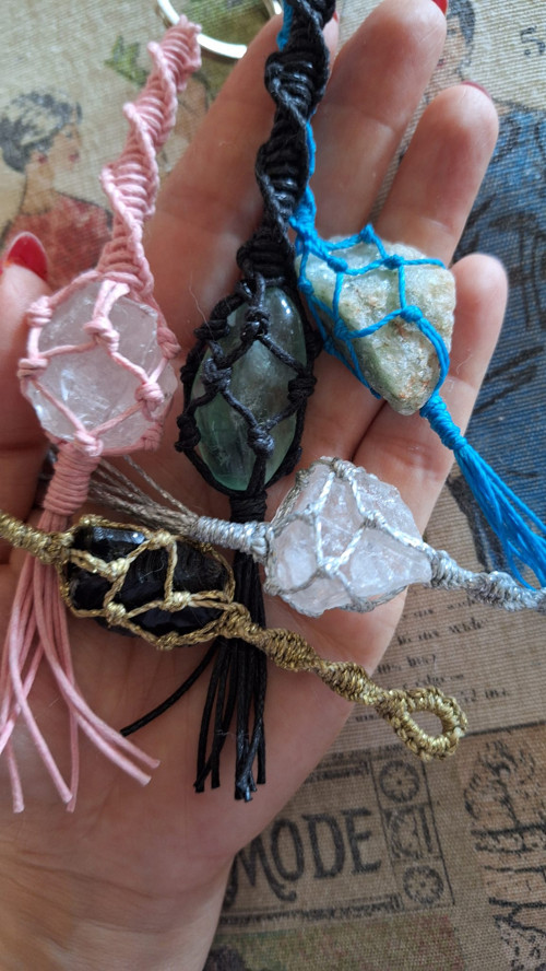 Minerál s boho závěsu — foto 2